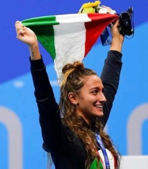 Simona Quadarella conquista l’oro nei 1800 stile libero ai Mondiali di Nuoto 2024