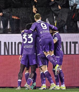 Emozioni in Coppa Italia: Bove si risveglia, la Fiorentina cade ai rigori contro l’Empoli